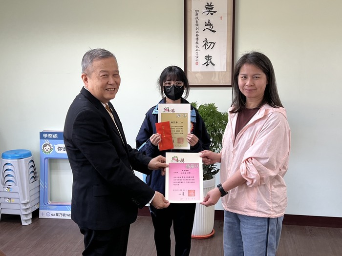 圖片說明